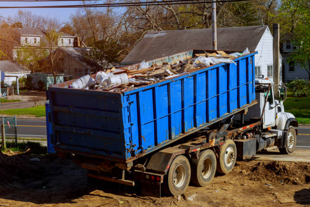 Best Garage Cleanout  in Devola, OH